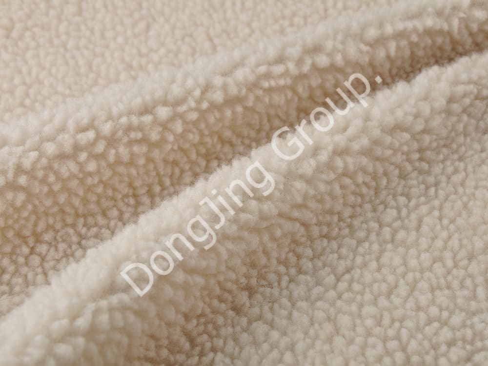 DP0819-lã de cordeiro bege E1300 faux fur fabric