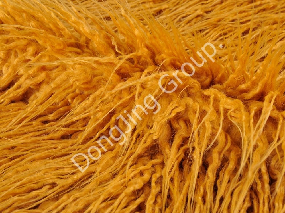 DP0972-Rolo secundário amarelo faux fur fabric