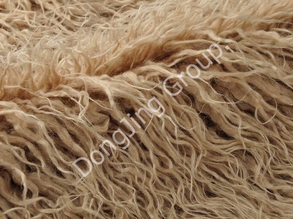 DP0856-Puxador de rolo marrom faux fur fabric