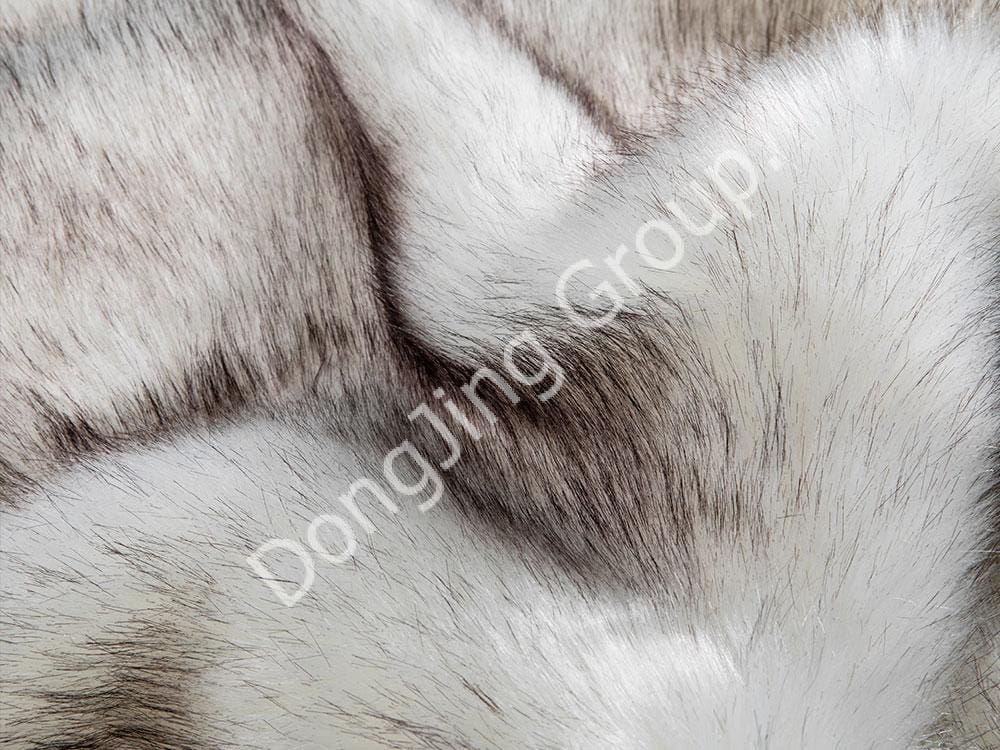 9P2531-Pêlo de raposa tingido de branco faux fur fabric