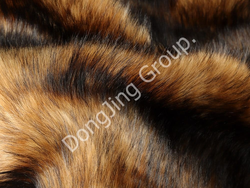 9W0591-Cabelo de guaxinim de duas cores jacquard de duas cores marrom e bege faux fur fabric