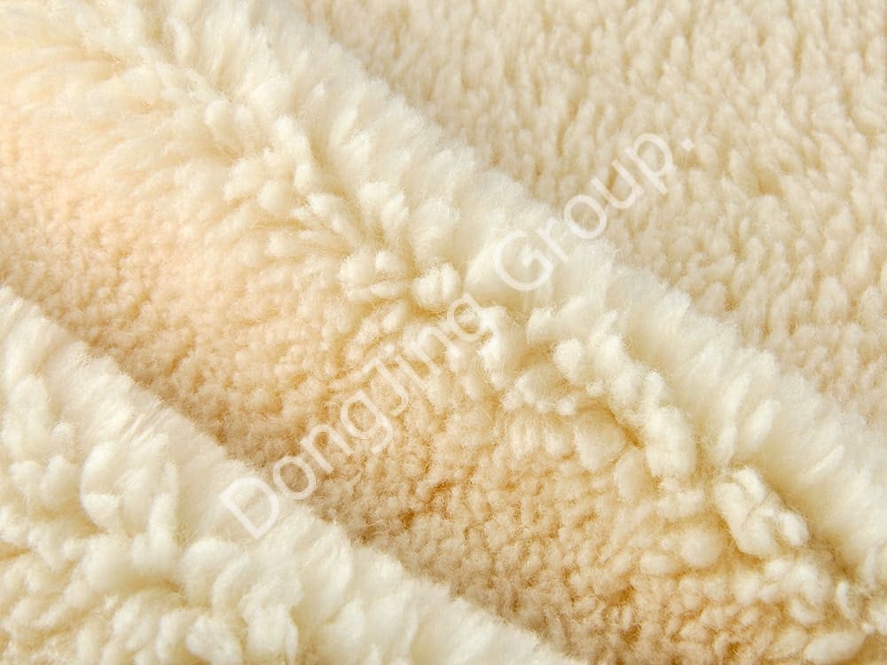 Cabelo islandês branco DP0605-Hong Mi faux fur fabric